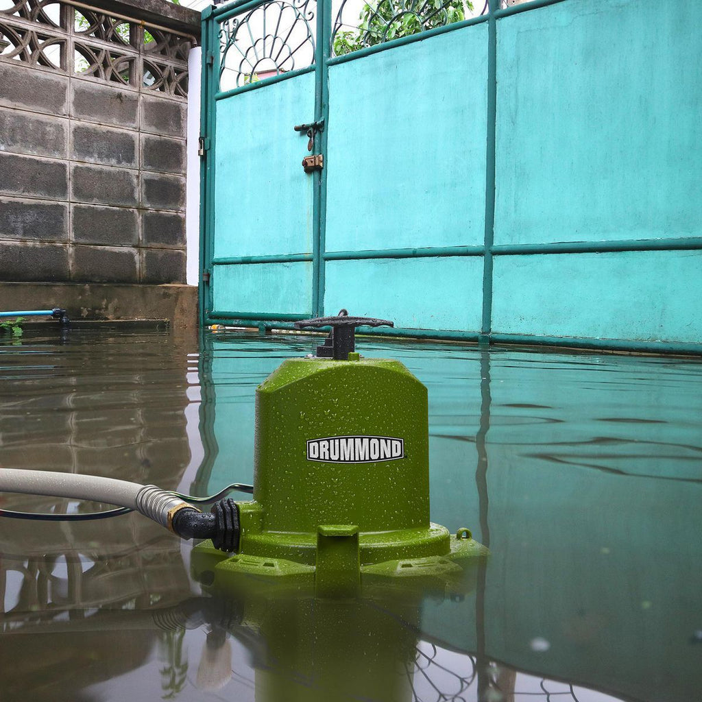 1/8 HP Multidirectional Submersible Utility Pump O423