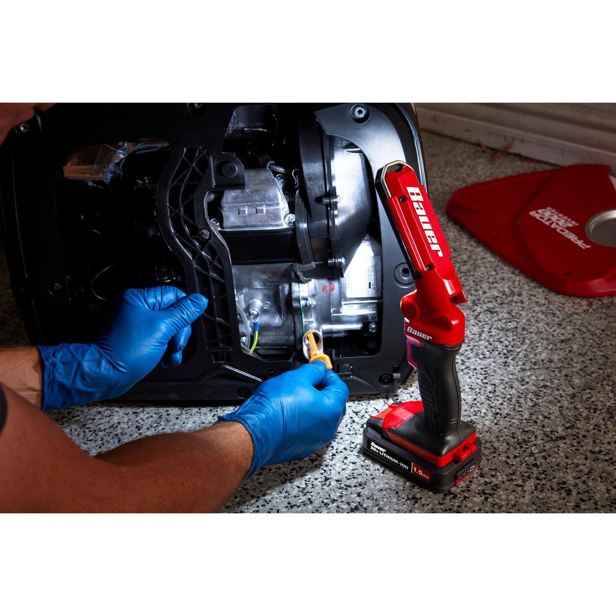 20V Cordless 295 Lumen Stick Light P848441